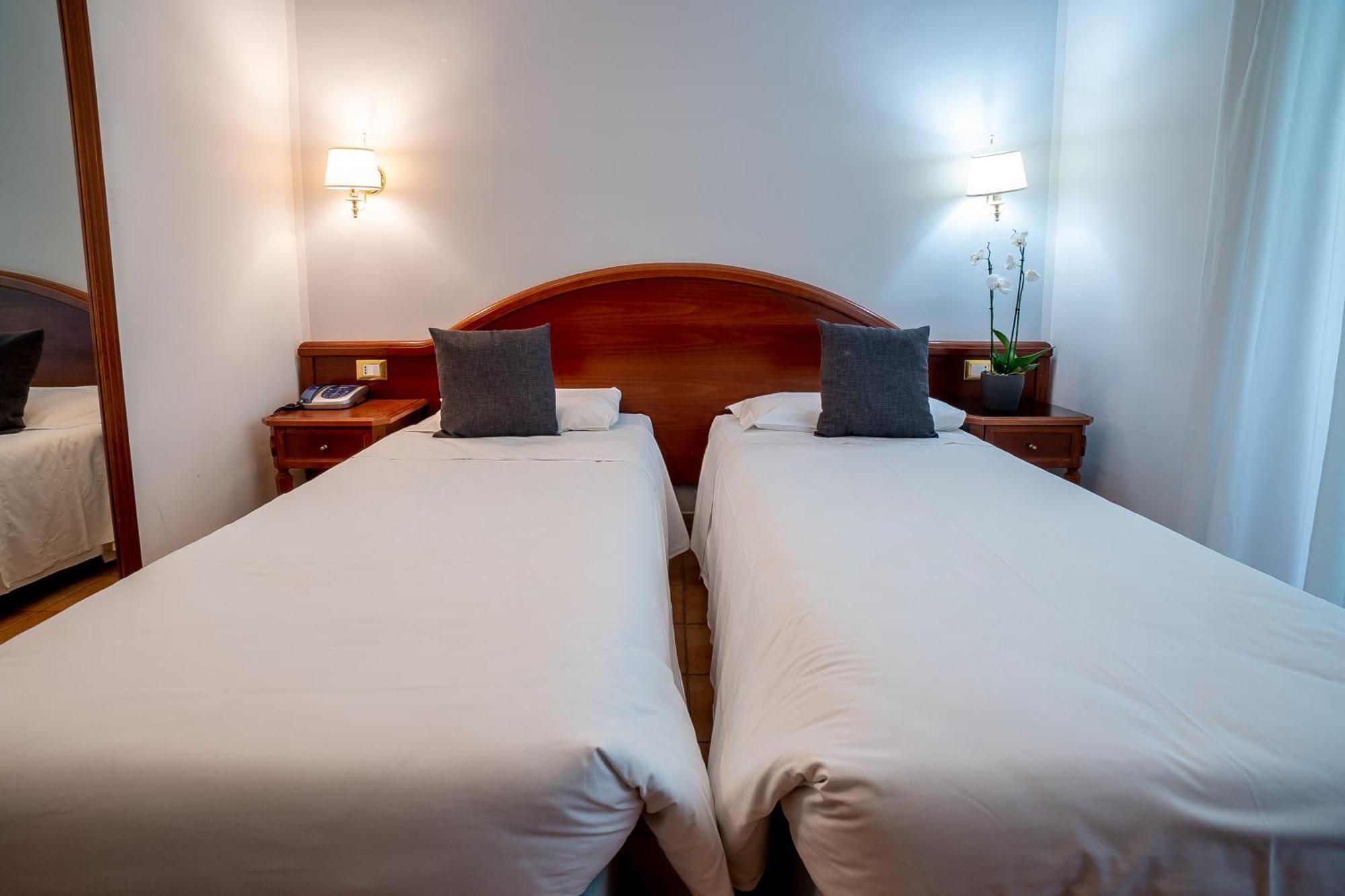 Hotel Gabriella Rzym Zewnętrze zdjęcie